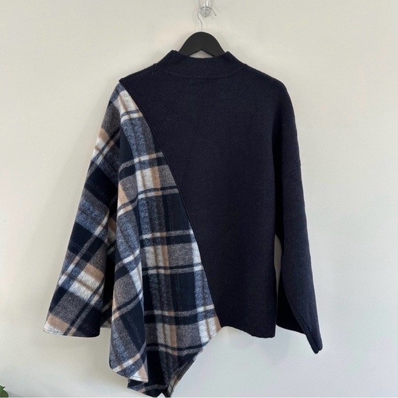 Anthropologie Pilcro Mixed Plaid
Poncho One Size Navy - Picture 5 of 9